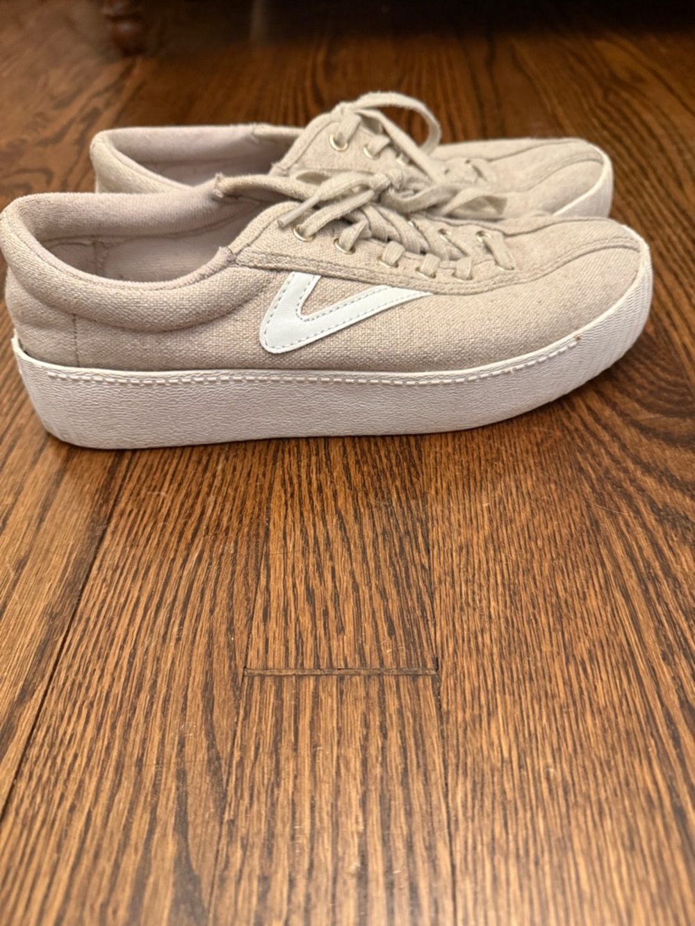 Tretorn Natural Canvas Lace-Up Sneakers